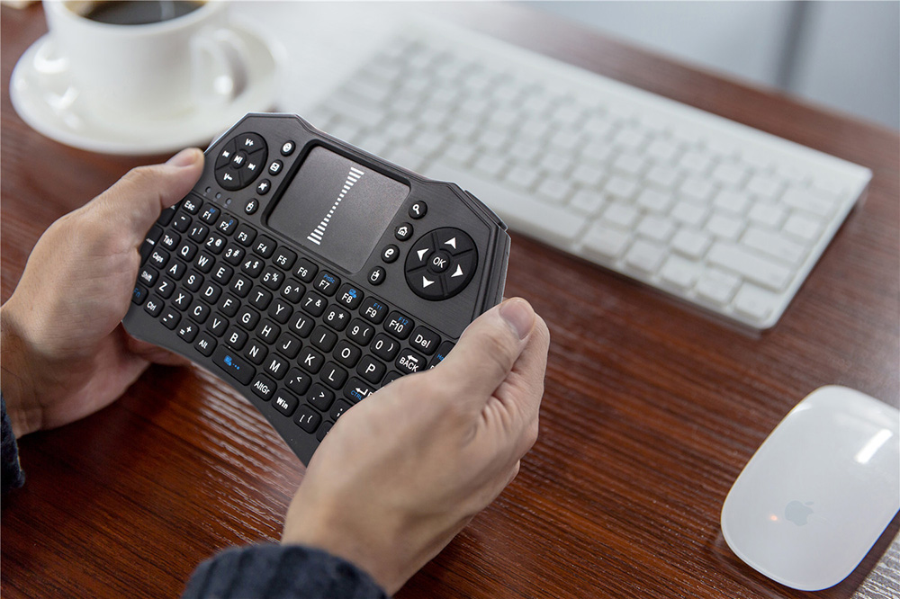 A8 Mini 2.4G Wireless Bluetooth Air Mouse - Black Standard Dry Battery A8 Mini 2.4G Wireless Bluetooth Air Mouse - Black Standard Dry Battery